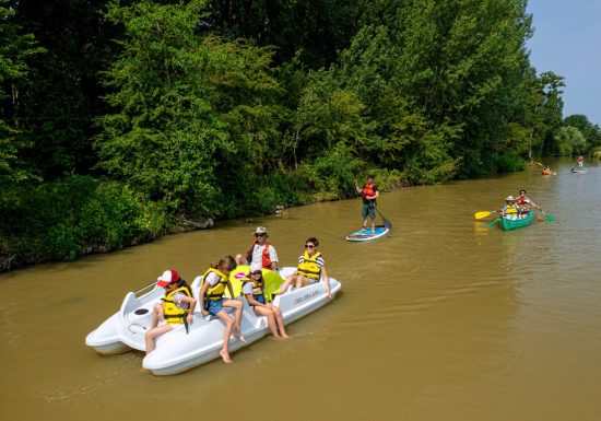 LOCATION PÉDALO – LES CANOES DU MARAIS