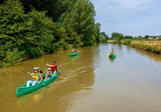LOCATION CANOË – LES CANOËS DU MARAIS