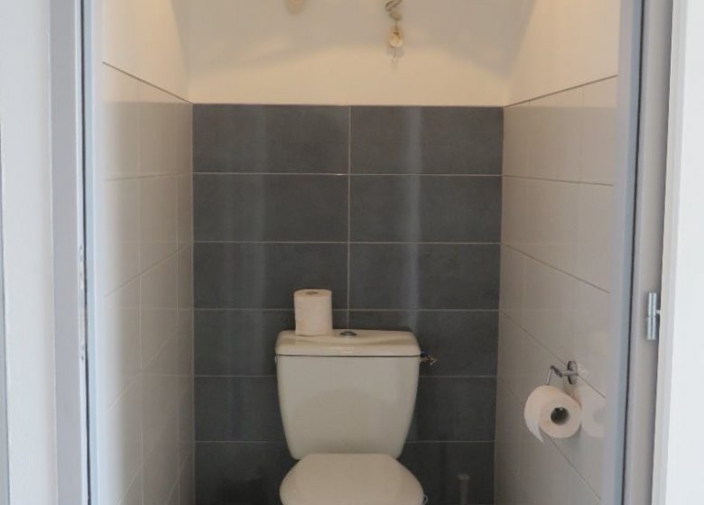 CHAMBRE D’HÔTES  » AUX CONFITURES »