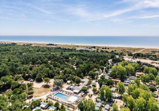 Flower Camping Demoiselles Plage