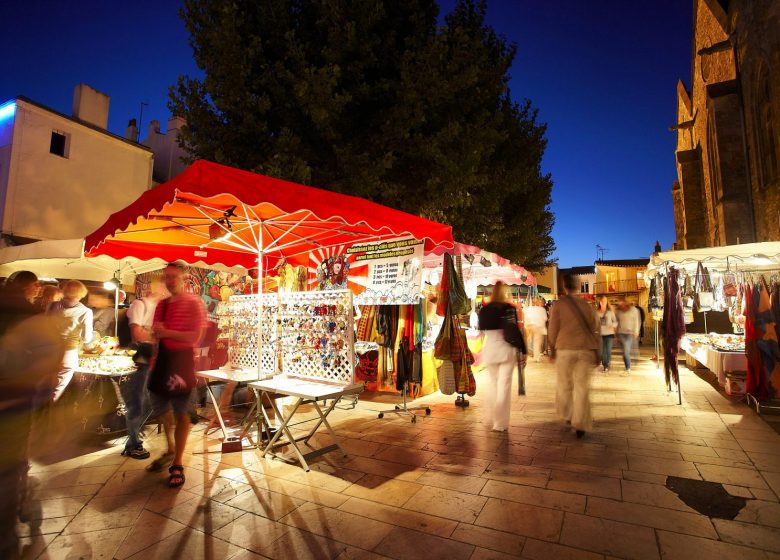 MARCHE NOCTURNE ARTISANAL DE SAINT GILLES CROIX DE VIE