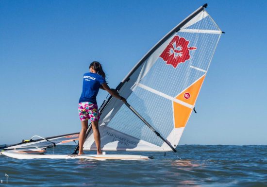 COURS PARTICULIERS PLANCHE A VOILE – BASE NAUTIQUE DE SION